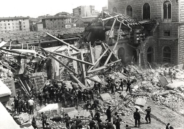 640_attentat_de_la_gare_de_bologne_gettyimages-686911698.jpg