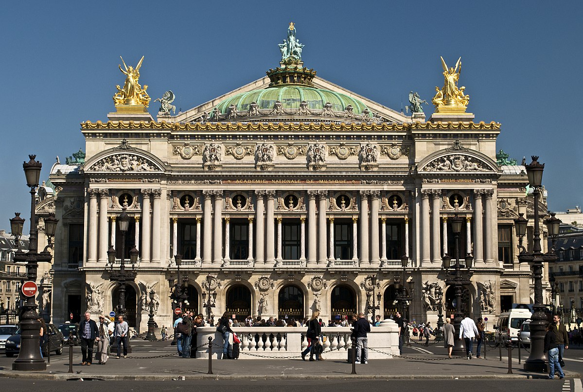1200px-Paris_Opera_full_frontal_architecture_May_2009.jpg